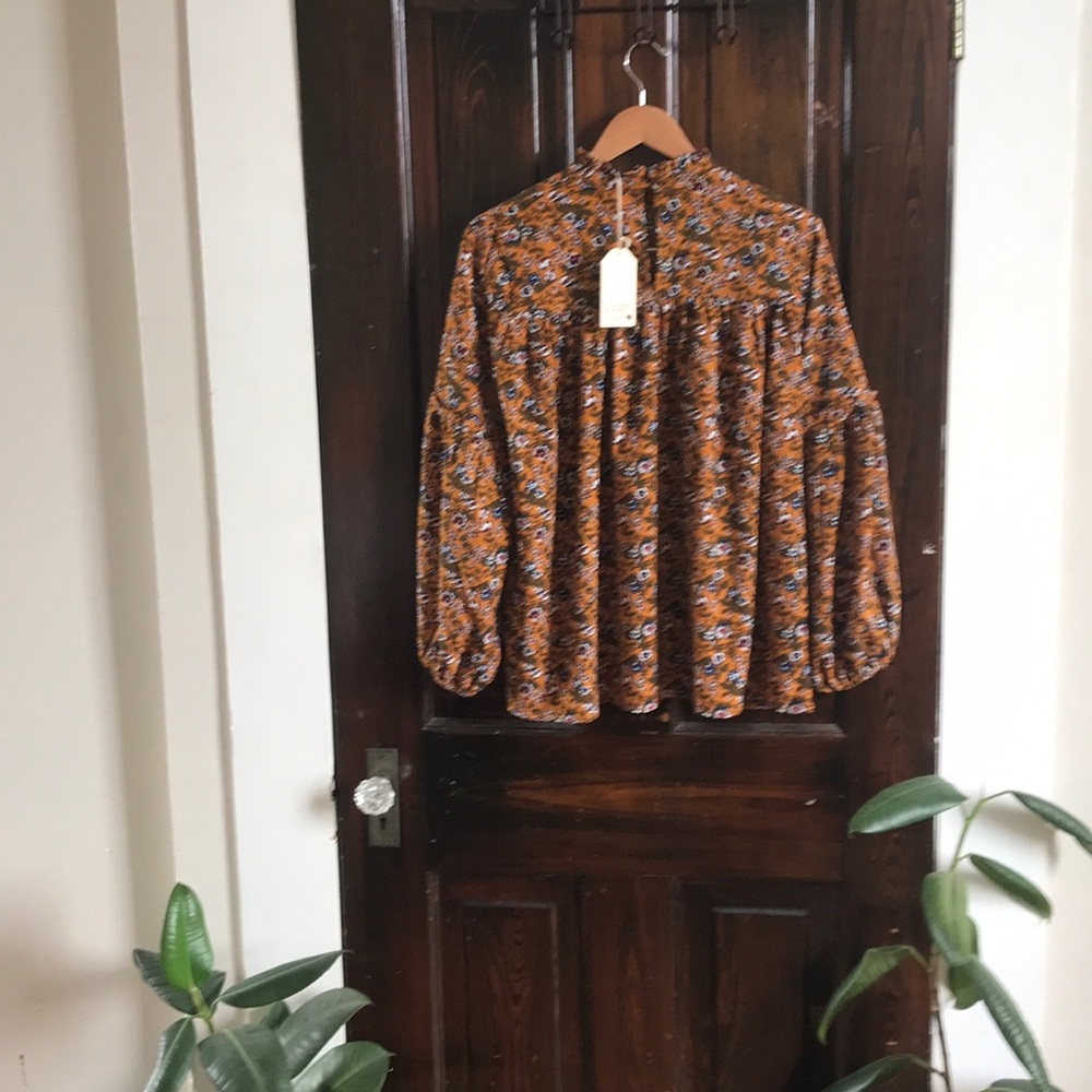 Mustard blouse